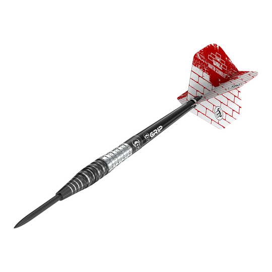 Das Bild zeigt einen Steeldartpfeil der Marke "Bulls Martin Schindler Original Generation 3". Der Dartpfeil hat eine schwarz-silberne Spitze und Flight mit rotem Mauer-Design.