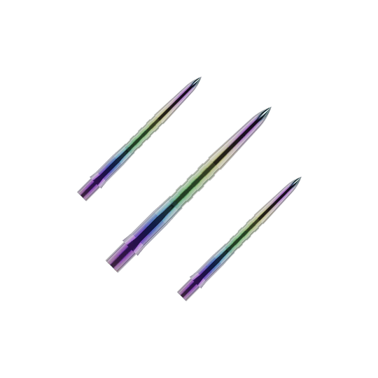 Mission Caliburn EVO dart tips - Grooved - Coral Auf dem Bild sind drei bunte, gerillte Dartspitzen zu sehen. Sie haben eine glänzende Oberfläche mit violetten, grünen und blauen Farbverläufen.