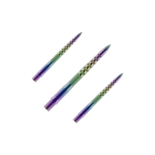 Mission Caliburn EVO dart tips - Ripple - Coral Auf dem Bild sind drei bunte Steeldartspitzen zu sehen. Sie haben ein metallisch glänzendes, geripptes Design in verschiedenen Farben.