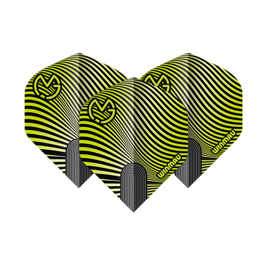 Gezeigt werden die Winmau Prism Delta MvG Green Black No2 Standard Flights. Das Set umfasst standardförmige Dartflights in Grün und Schwarz.