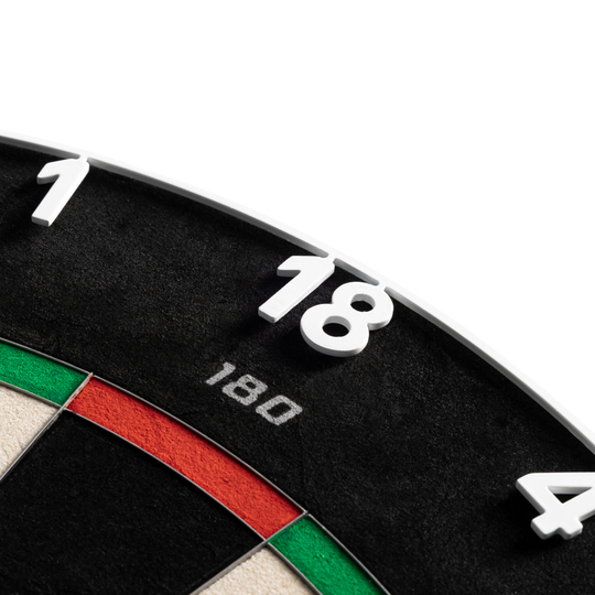 Das Precise 180 Endorphine Steeldartboard mit Nummernring in Weiß ist auf dem Bild zu erkennen. Die hochwertige Steeldartscheibe eignet sich für den professionellen Einsatz.