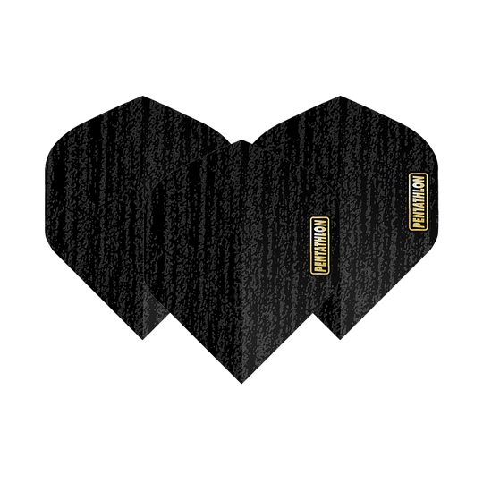 Pentathlon Flights RT Sandblast Das Bild zeigt drei schwarze Dartflights mit sandgestrahltem Muster. Auf jedem Flight steht das gelbe Logo „Pentathlon“.