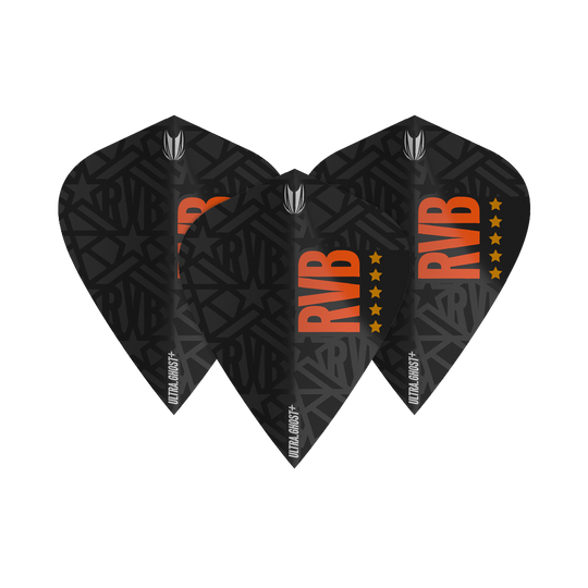 Das Bild zeigt drei schwarze Dartflights mit dem Schriftzug "RVB" in orange und einem Muster im Hintergrund. Die Flights tragen zusätzlich die Aufschrift "ULTRA GHOST+" und sind mit fünf Sternen versehen.