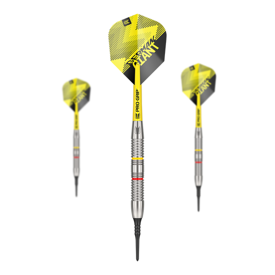 Target Gabriel Clemens Brass Softdarts - 18g Das Bild zeigt drei Target Gabriel Clemens Brass Softdarts mit einem Gewicht von 18g. Die Darts haben gelb-schwarze Flights und einen silbernen Barrel mit farbigen Ringen.