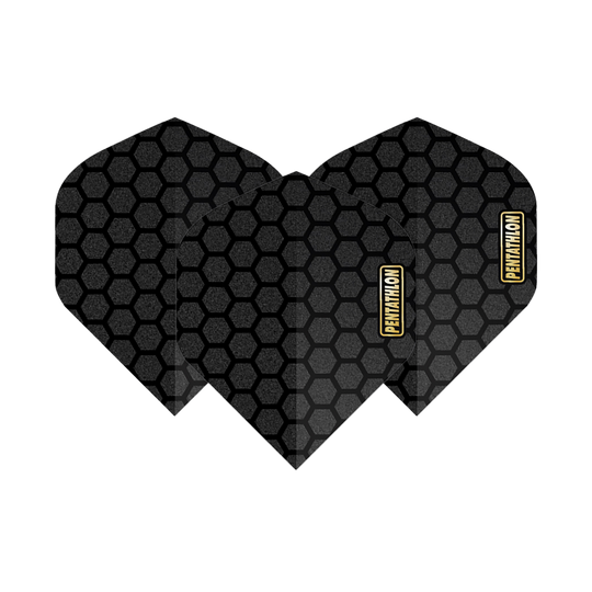 Das Bild zeigt drei schwarze Dart-Flights mit Wabenmuster. Auf jedem Flight steht das Wort "Pentathlon" in einem gelben Rechteck.