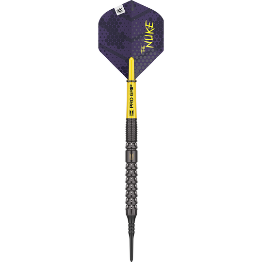 210324_Target_Luke_Littler_GEN1_Softdarts_1gZis2byllEaNT Das Bild zeigt einen Target Luke Littler GEN1 Softdart mit einem Gewicht von 19g. Der Dart hat ein gelbes Griffstück und ein schwarzes Flight mit der Aufschrift "THE NUKE".