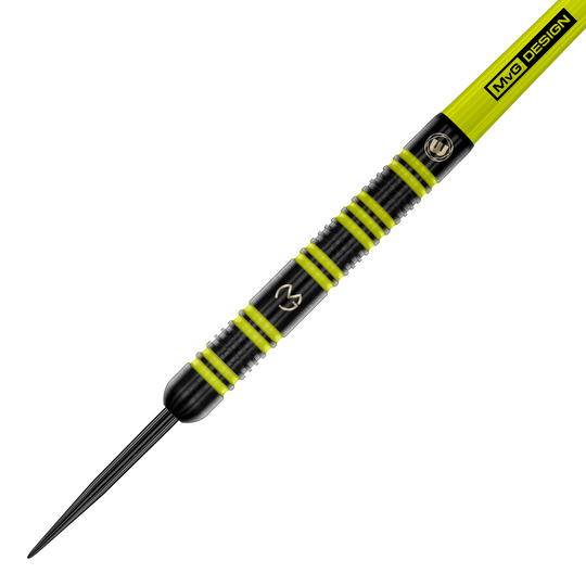 Winmau Michael Van Gerwen 85 Pro-Series steel darts Das Produkt Winmau Michael Van Gerwen 85 Pro-Series Steeldarts ist zu sehen. Mehrere Darts sind nebeneinander angeordnet.