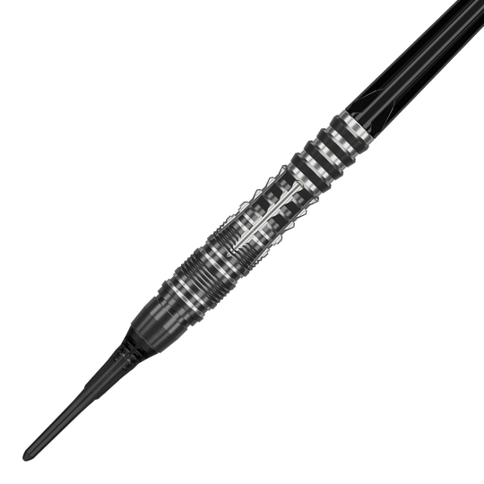 Target Black Marque Blaze Soft Darts - 18g Das Bild zeigt die Target Black Marque Blaze Softdarts mit einem Gewicht von 18g. Hochwertige Softdarts für präzises Dartspiel.
