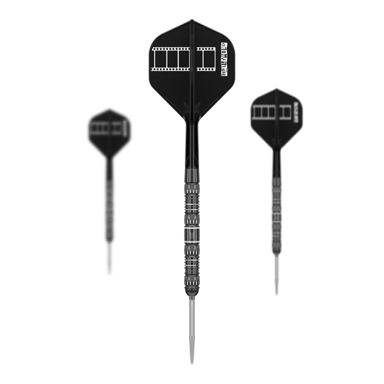 Target Chris Dobey 95K Swiss Point Steel Darts Das Foto präsentiert das Set der Target Chris Dobey 95K Swiss Point Steeldarts. Es eignet sich ideal für Dartspieler jeder Erfahrungsstufe.