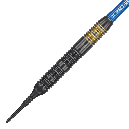 Target Josh Rock Brass Soft Darts - 18g Das Bild zeigt einen Target Josh Rock Brass Softdart mit einem Gewicht von 18 Gramm. Der Dart hat einen schwarz-goldenen, gerillten Griff und eine blaue Flight-Halterung.
