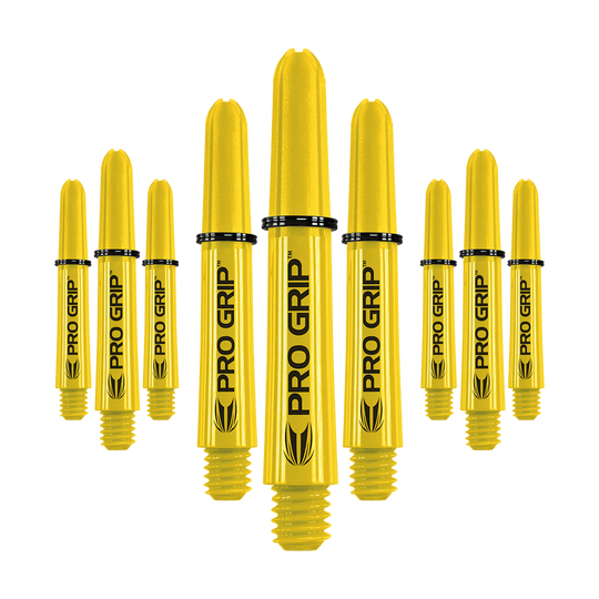 Auf dem Bild sind mehrere gelbe Dartschäfte mit der Aufschrift "PRO GRIP" zu sehen. Sie sind gleichmäßig in drei Reihen angeordnet und haben ein schwarzes Ringdetail.