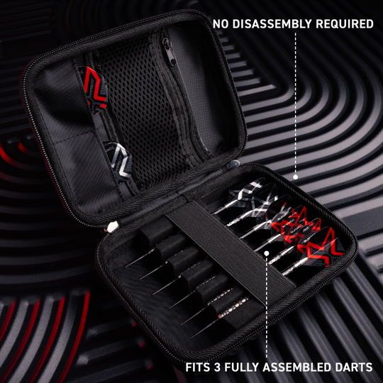 Abgebildet ist das Winmau Blade X Armor G2 Dartwallet. Die Darttasche eignet sich perfekt zur Aufbewahrung und für den Transport von Darts.