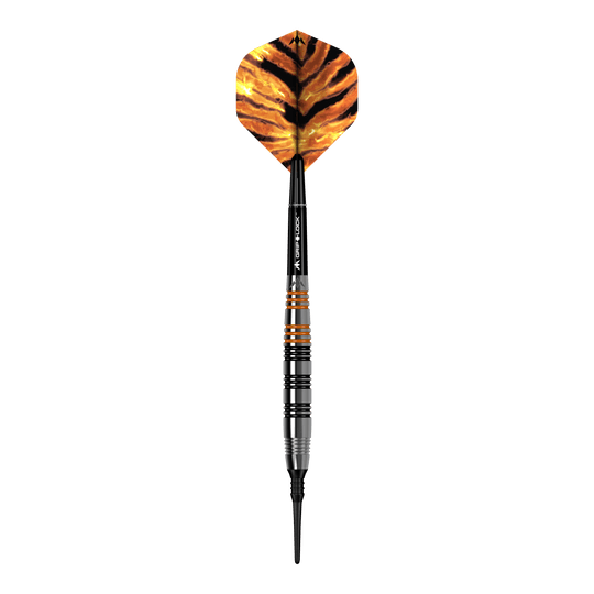Mission Javan Brass Soft Darts - 18g Das Bild zeigt einen Softdart namens "Mission Javan Brass Softdarts - 18g". Der Dart hat eine schwarz-orangene Spitze und eine Flügel mit einem Tigerstreifenmuster.