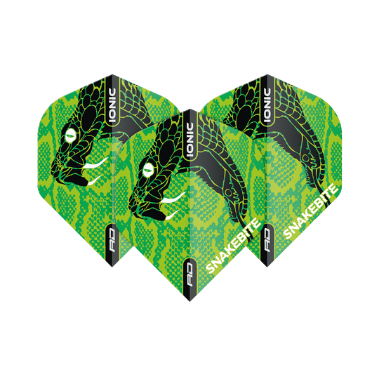 TF6571_Red_Dragon_Hardcore_Ionic_Snakebite_Green_Head_Standard_Flights_1w0XjKan7GL0iq Das Bild zeigt drei Dart-Flights mit einem auffälligen grünen Schlangenkopf-Design. Auf den Flights stehen die Wörter "IONIC" und "SNAKEBITE".