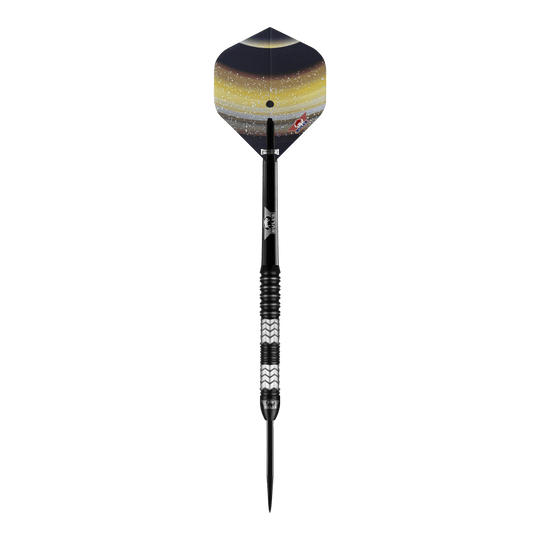 Bulls NL Luna Triton steel darts Der "Bulls NL Luna Triton Steeldart" ist ein hochwertiger Steeldart mit einem auffälligen, weltraumähnlichen Design auf den Flights. Der Dart besitzt einen schwarzen, geriffelten Griffbereich für optimalen Halt.
