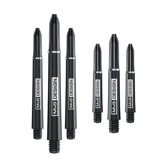 8125_Winmau_MvG_Signature_Shaft_Collection_3 Das Bild zeigt die Winmau MvG Signature Shaft Collection, bestehend aus sechs schwarzen Dartshafts. Auf jedem Shaft steht deutlich "MvG DESIGN" geschrieben.